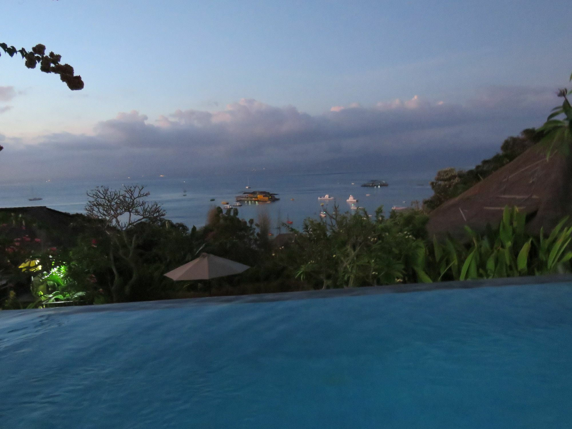 Pandana Boutique Hotel Nusa Lembongan  Exterior photo